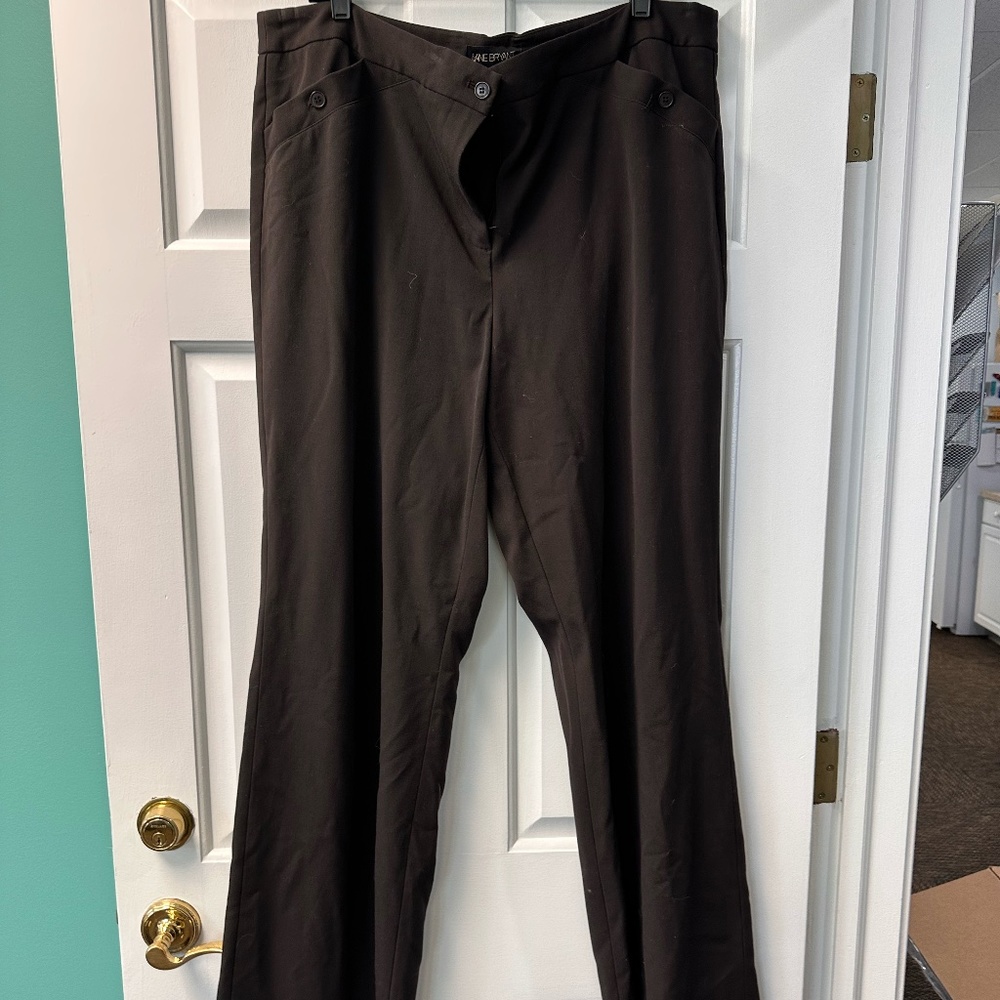 Lane Brant Brow Capri Pants